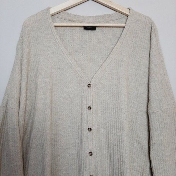 OUT FROM UNDER Beige Waffle Knit Button Down Top - Picture 4 of 11